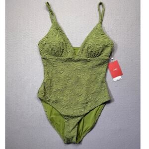 Andie Women's Lanikai Textured Floral V-Neck One-Piece Swimsuit Gecko M $134